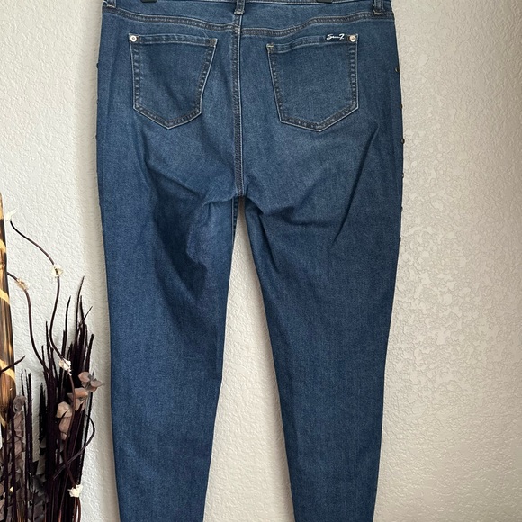 Seven7| Girlfriend Jeweled Star Stud Jeans| Size 10 - Picture 2 of 9